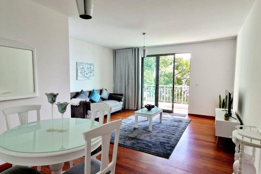 Ocean Pearl Apartment X Funchal  Esterno foto